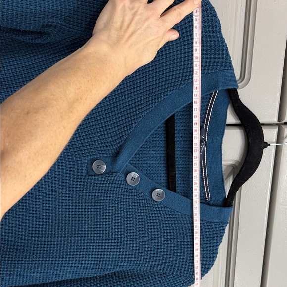 Denver Hayes Teal Buttoned Cardigan - Picture 9 of 10